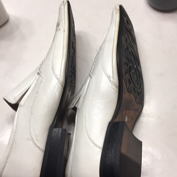 Shoes - Picture 2 of 2